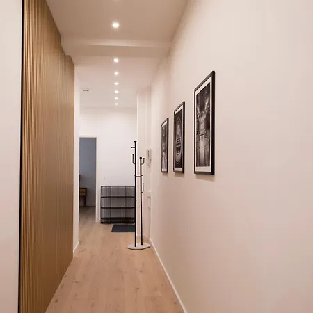 アパート Eleganz Im Herzen Von Schwabing ミュンヘン