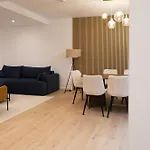 شقة Eleganz Im Herzen Von Schwabing ميونيخ