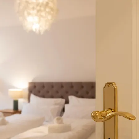 Eleganz Im Herzen Von Schwabing Apartment