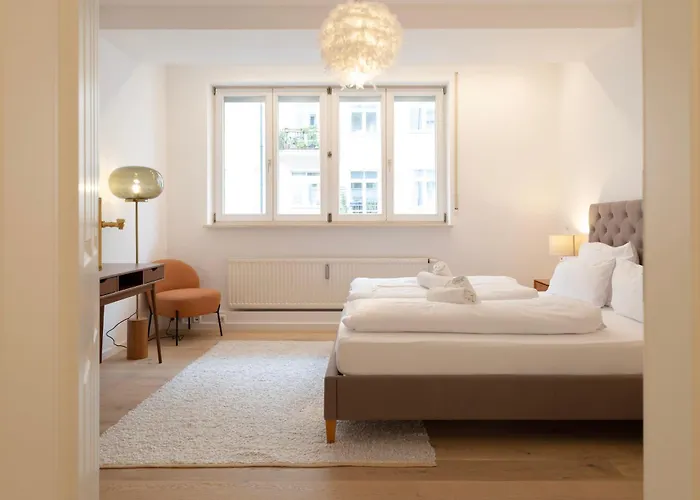 Eleganz Im Herzen Von Schwabing * München